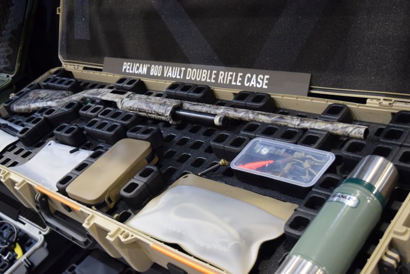 Pelican 800 Vault Double Rifle Case by Magpul