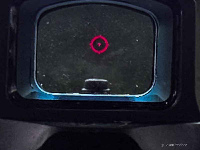 Reticle, circle with dot on Holosun 512. 